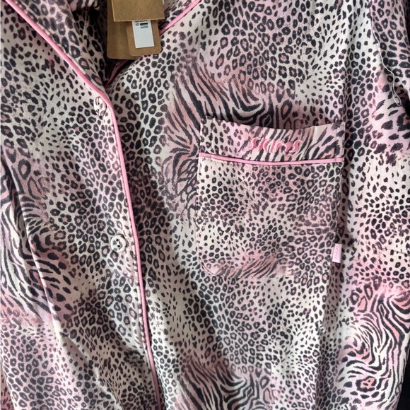 SKIMS unreleased Pajama Set - Picture 4 of 4